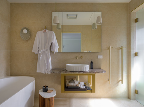 里斯比湾酒店主图