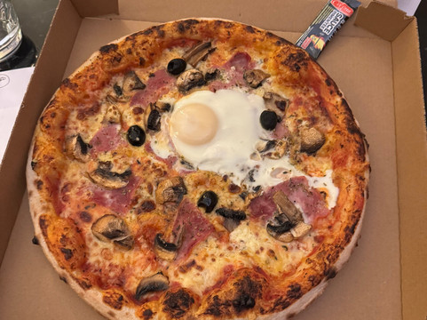 Pizzeria Uzès L Assunta