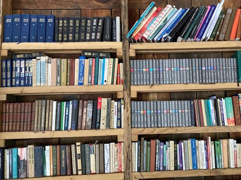 Mtavarangelozi Monastery