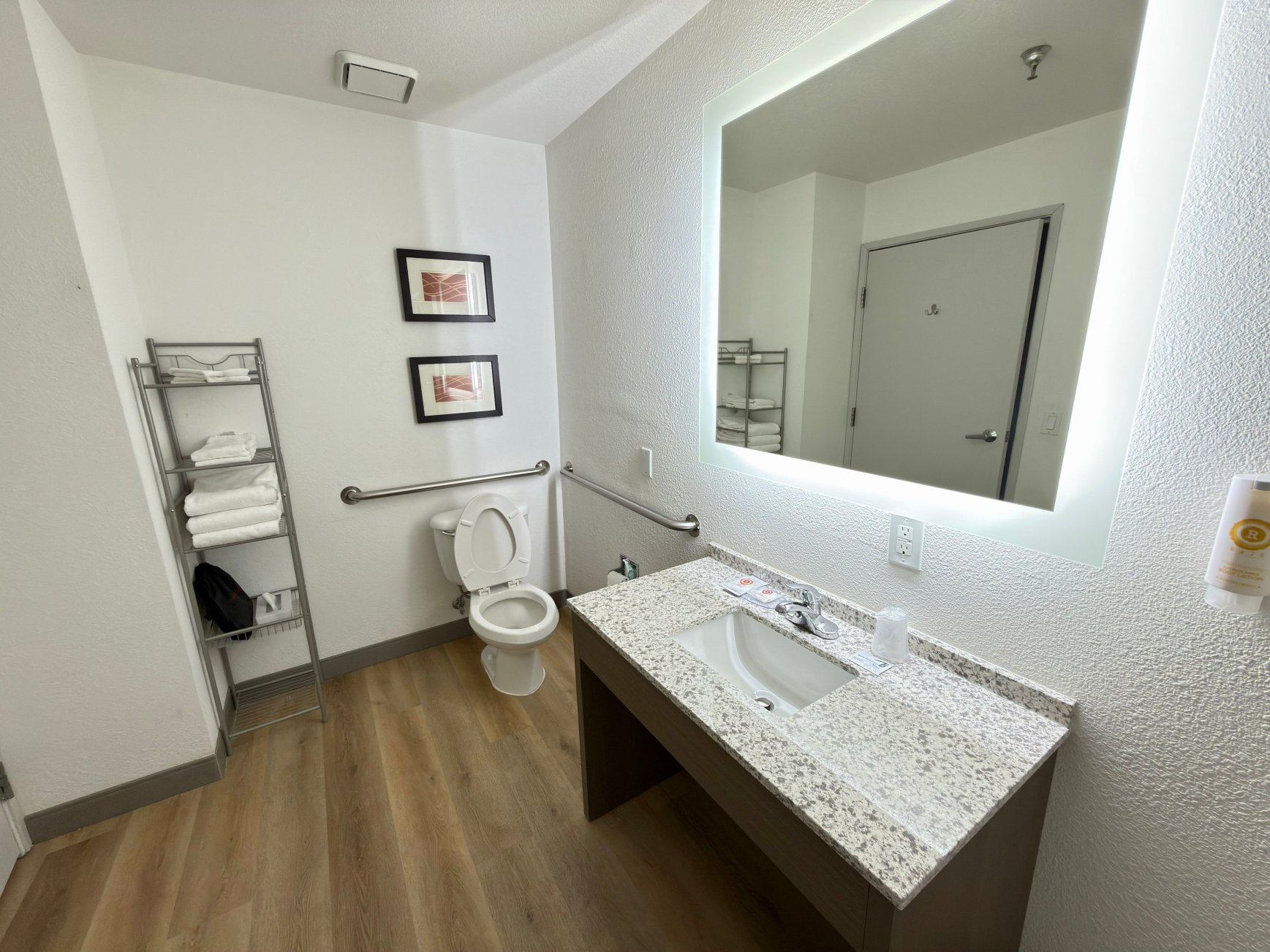 盖洛普 I-40 20号出口舒适酒店-浴室