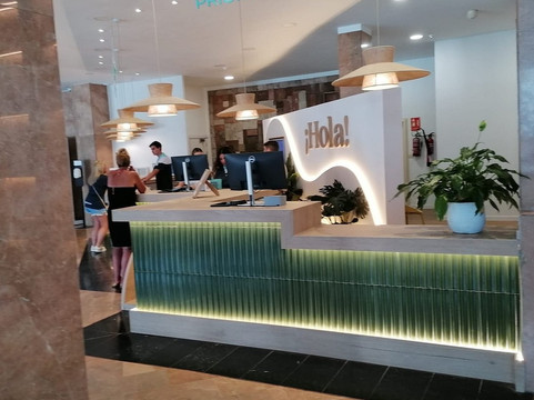 拉斯达利亚斯伊波罗之星海浪酒店 - 全包式主图