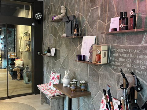 Bad Ramsach Quellhotel主图