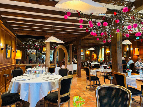 洛吉酒店公园及Spa主图