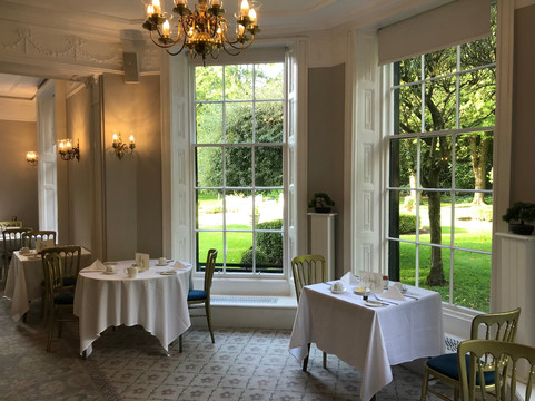 斯坦森洛奇酒店主图