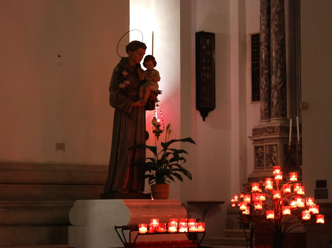 Cathedral Basilica of Santa Maria Assunta-帕多瓦必去景点