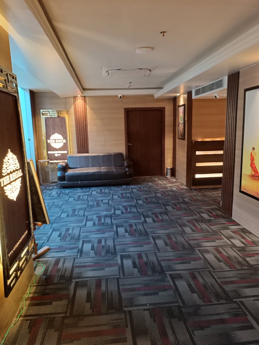 Vatika Premier Hotel-浴室