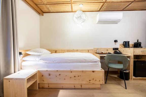 斯特恩罗曼蒂克酒店-客卧