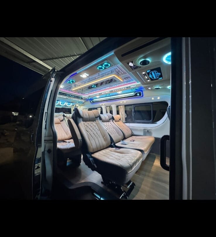 Amazing Car Service-河内必去景点