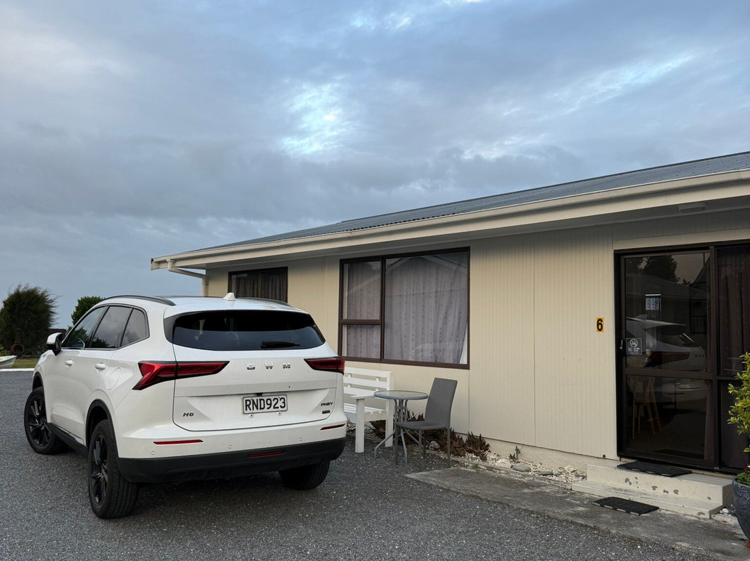 高山景观汽车旅馆主图