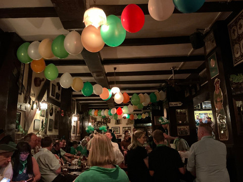 The Molly Malone-德拉克鲁兹索尔港必去景点