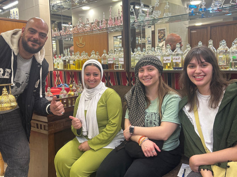 Paradise Perfume Palace-Nazlet El-Semman必去景点