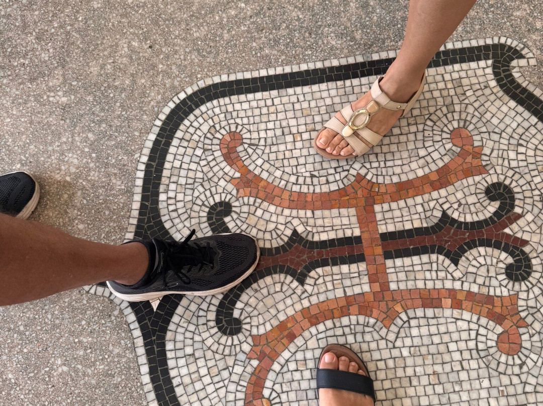 Hotel Inglaterra主图