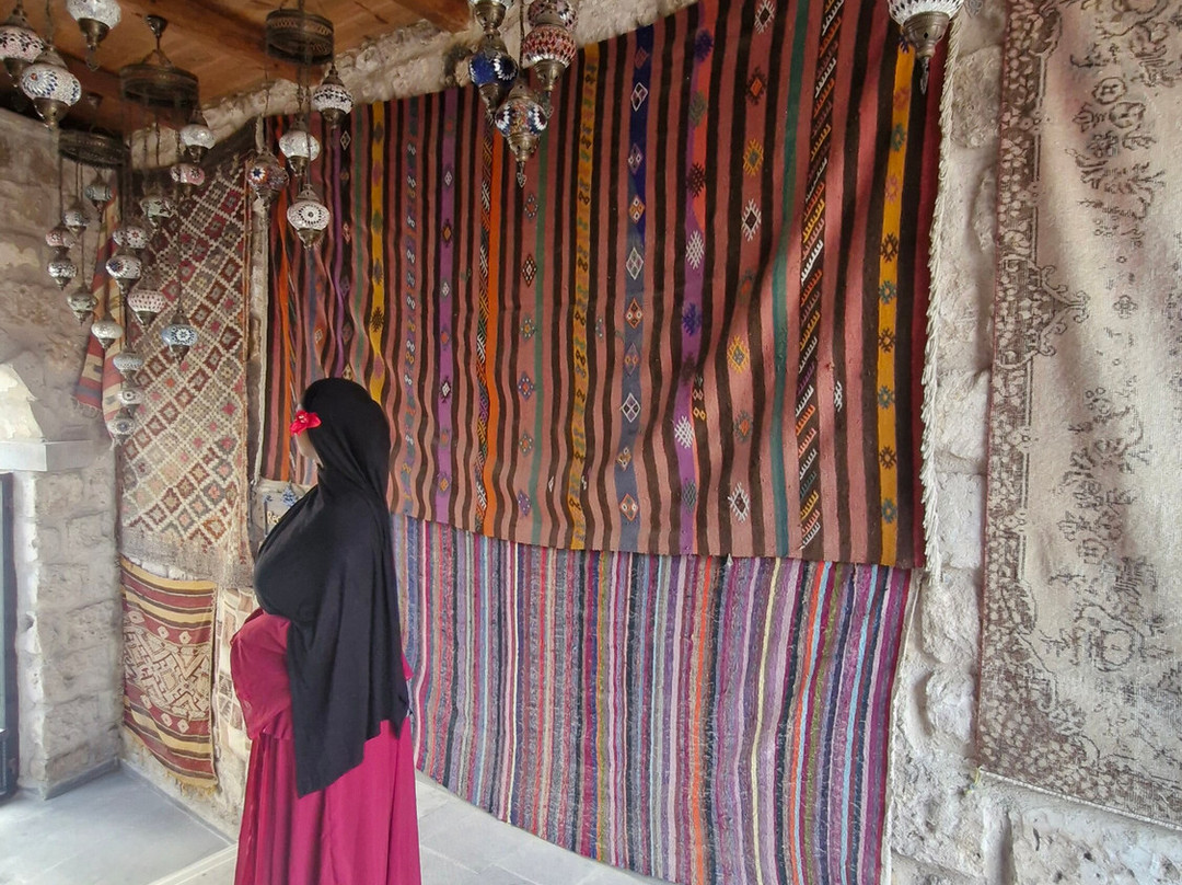 哥乐美洞穴旅馆主图