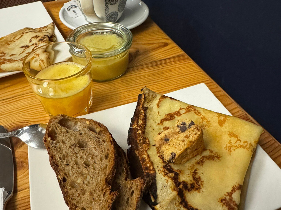 蒂布伦酒店主图