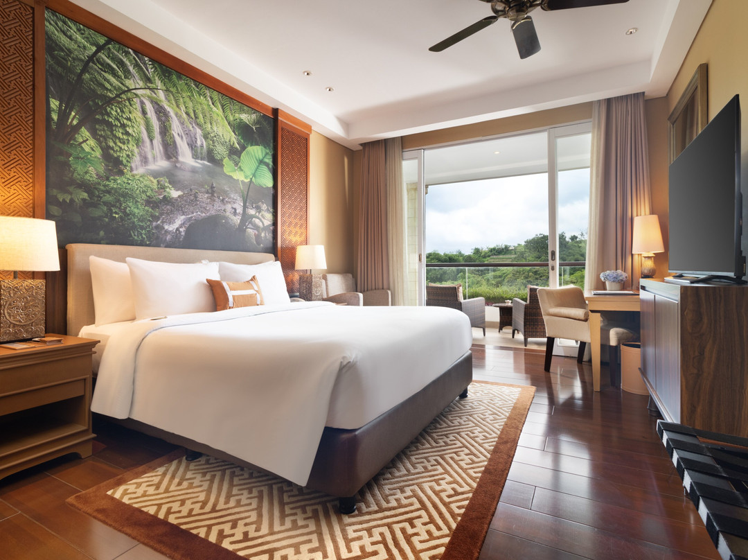 巴厘岛萨拉纳姆巴土利地鸿居酒店主图