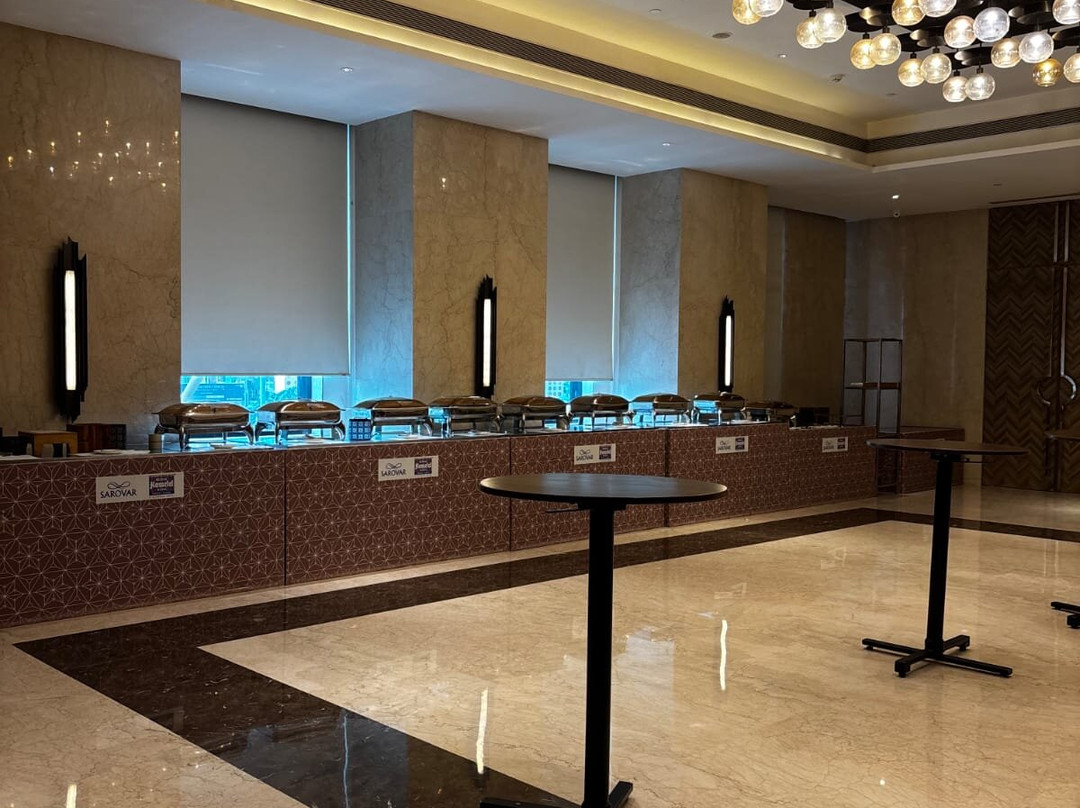 孟买达希萨尔皇家套房酒店主图