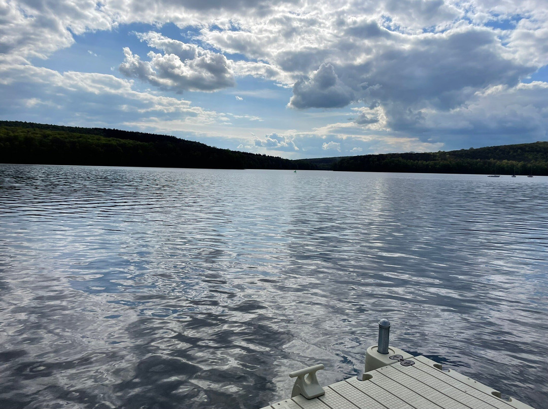 Lac Des Vieilles Forges