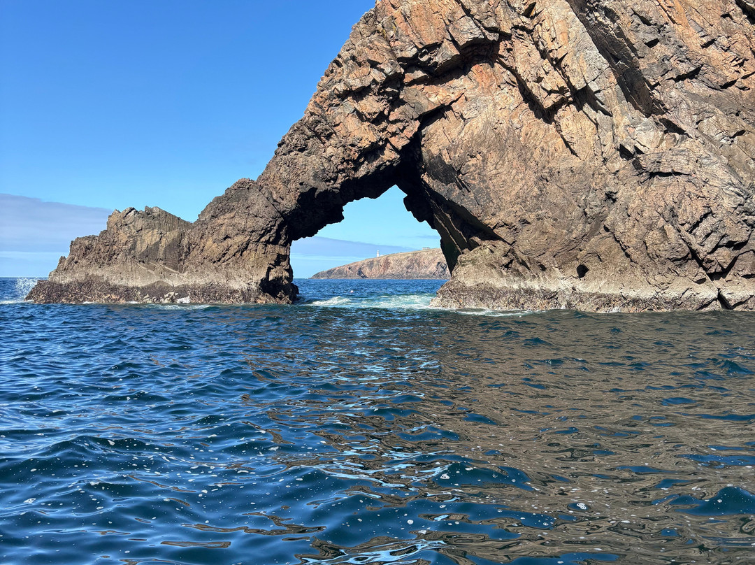 Donegal Sea Adventure-Burtonport必去景点