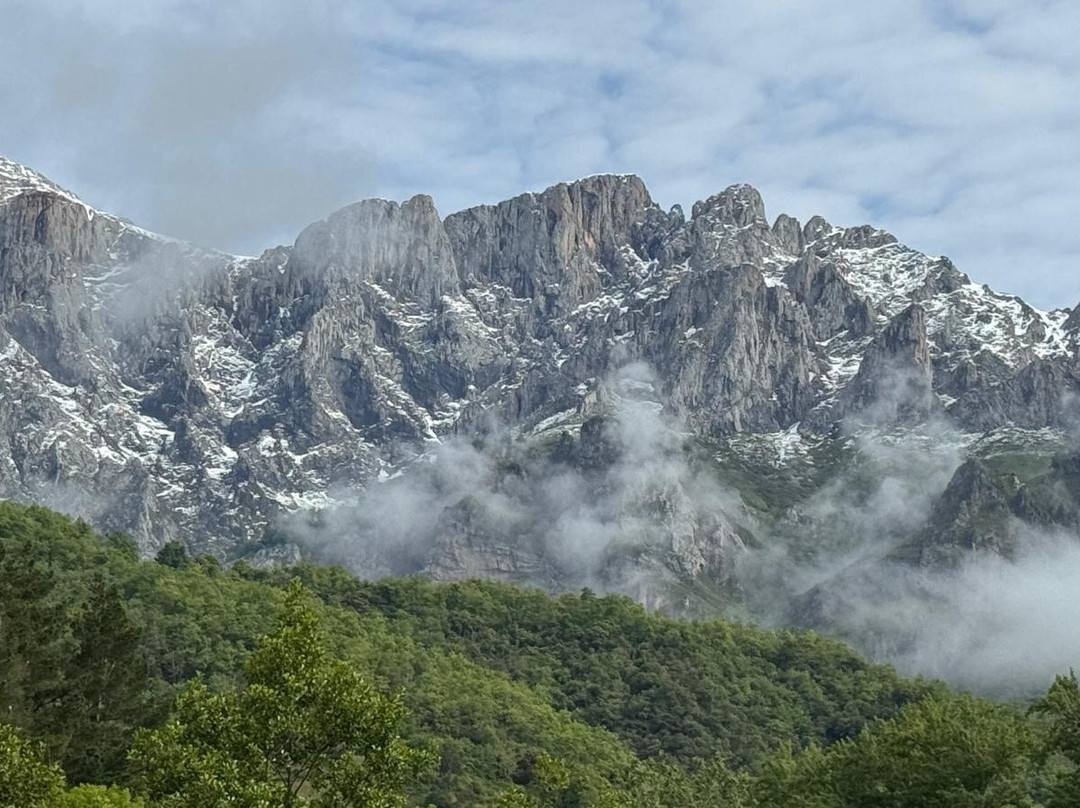 圣佩拉约旅馆主图