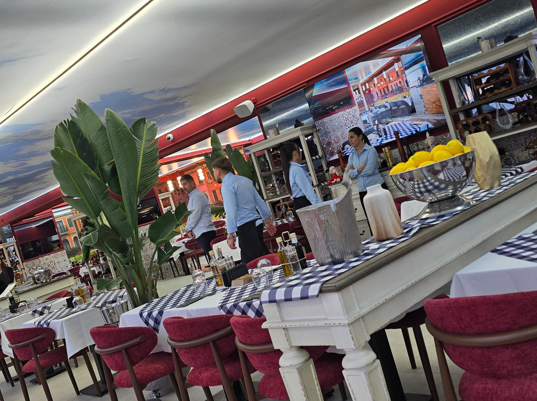 Navodari餐馆和美食-Trattoria Il Lungomare