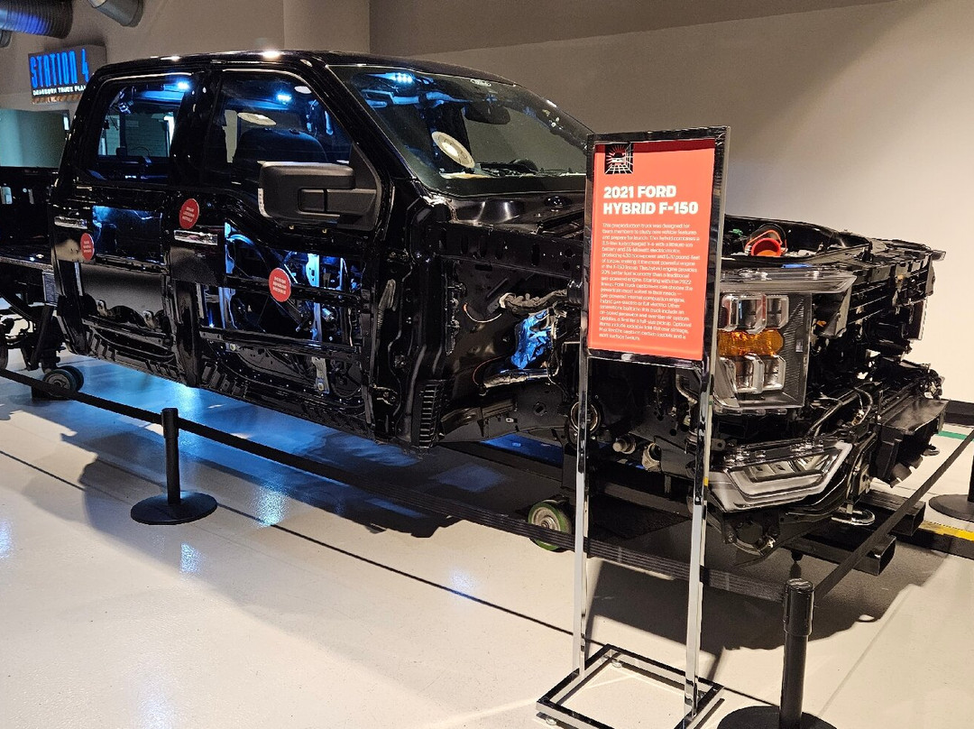 Ford Rouge Factory Tour-迪尔伯恩必去景点