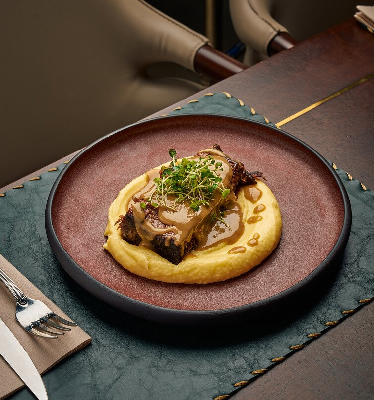 Közbahçe Steakhouse