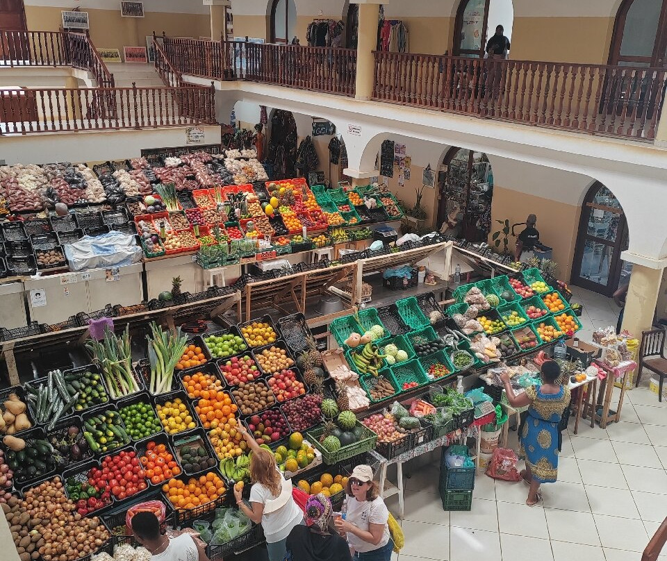 Mercado Municipal De Santa Maria-圣塔玛丽亚必去景点