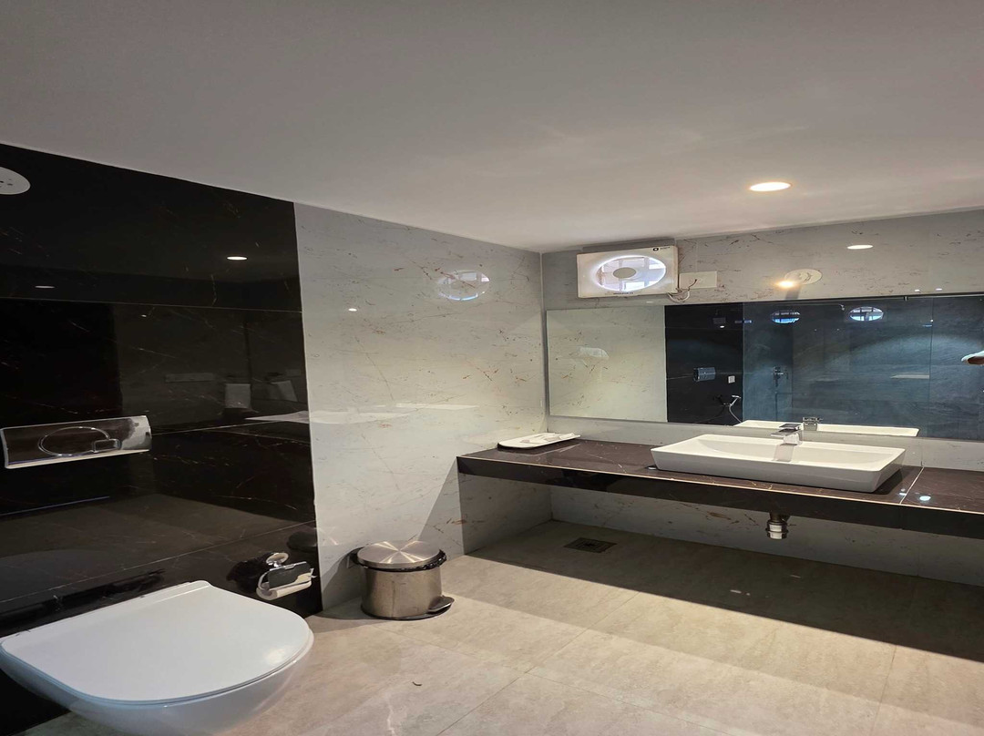 Sapetiya酒店住宿-Swarnagarh Nature Retreat And Spa