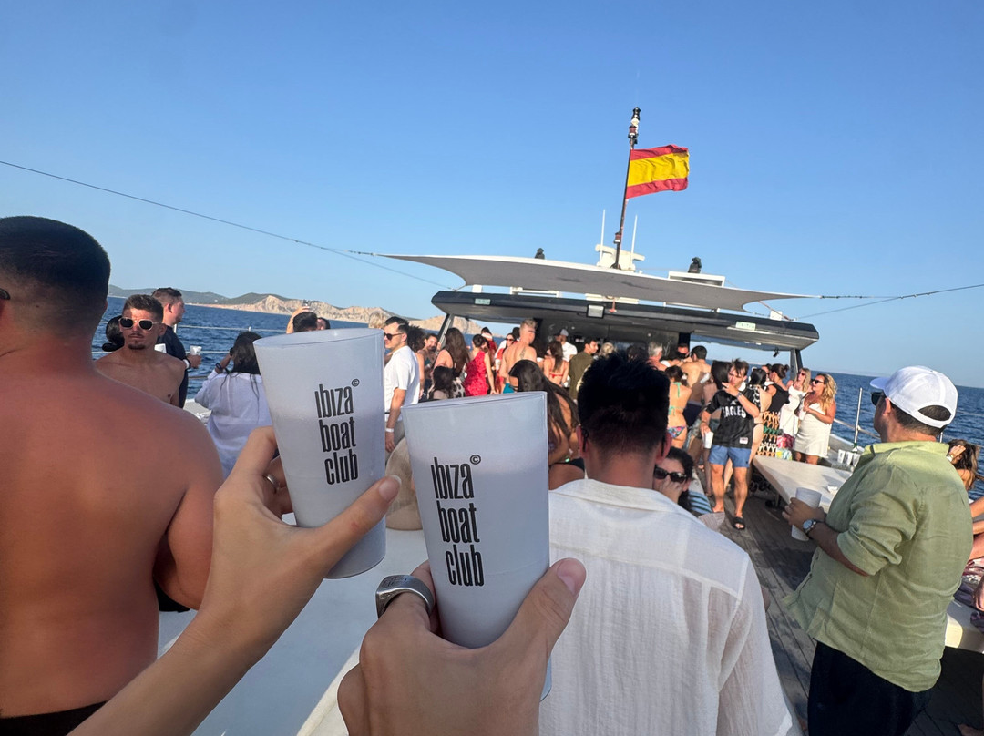 Ibiza Boat Club-博萨海滩必去景点