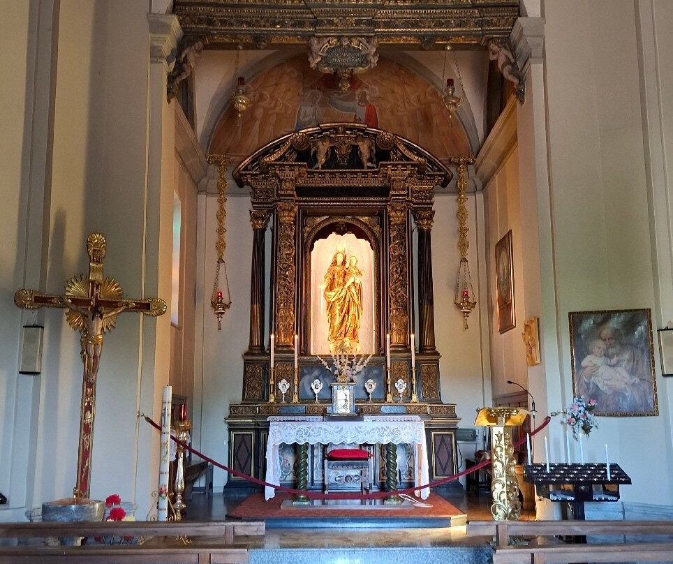 Santuario Beata Vergine del Rosario-Comabbio必去景点