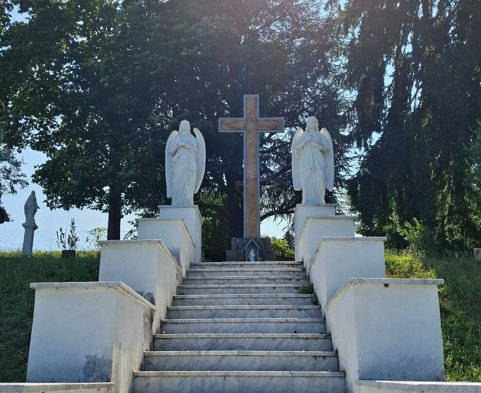 Santuario Beata Vergine del Rosario-Comabbio必去景点