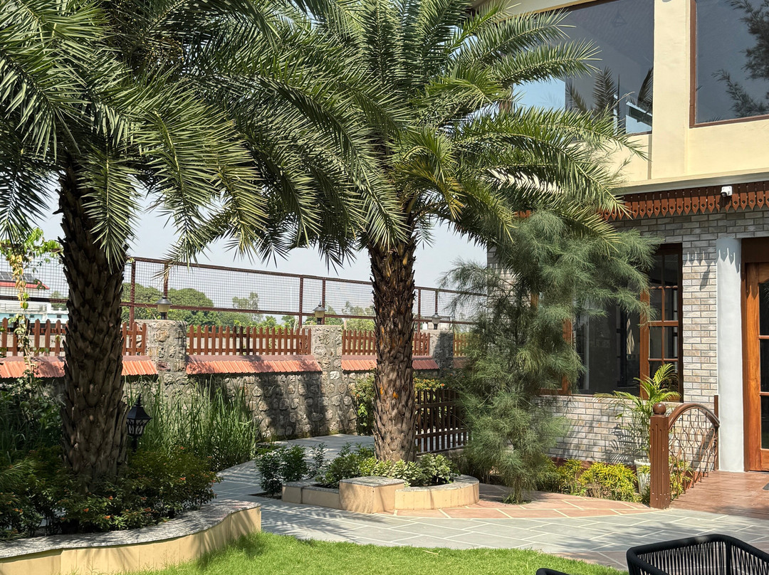 Manovan Resort