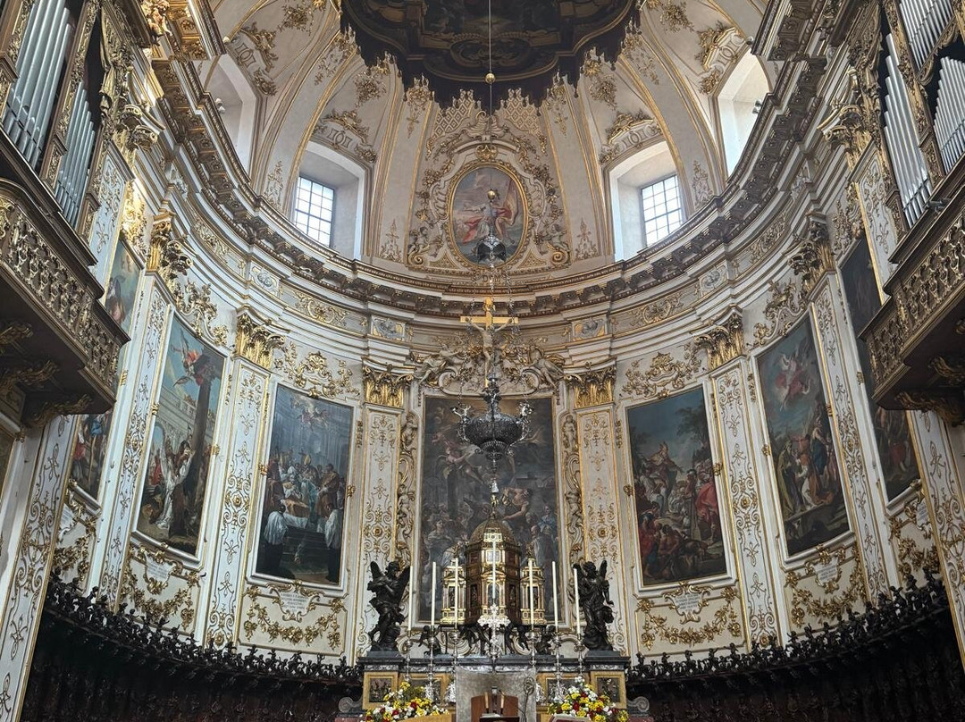 Cattedrale (Duomo) di Bergamo e Battistero-贝加莫必去景点