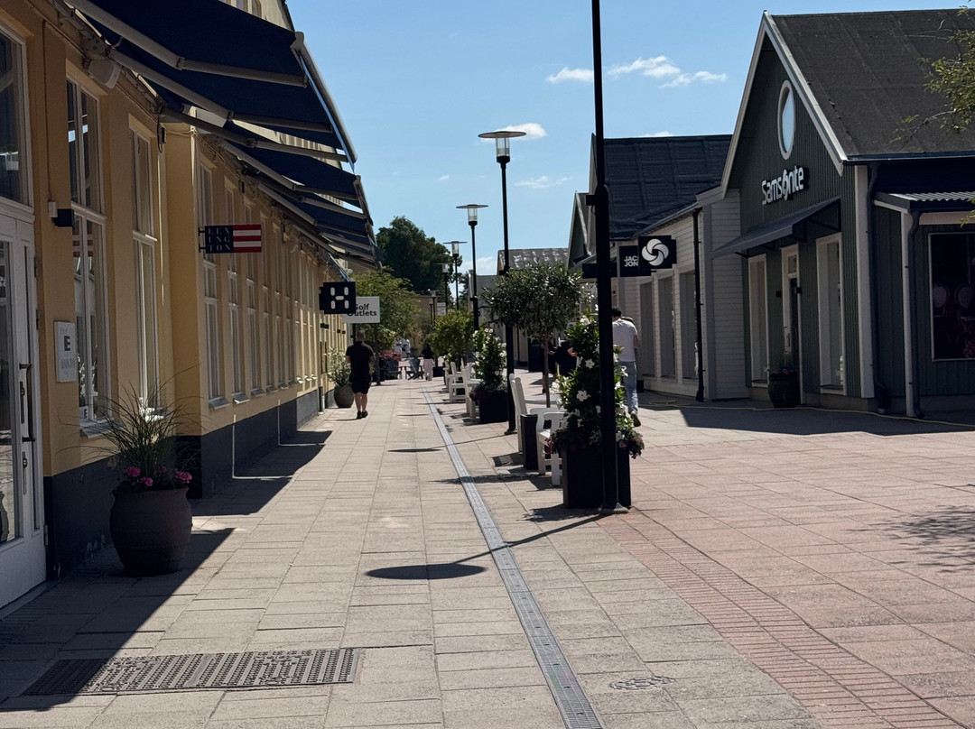 Stockholm Quality Outlet-耶尔费拉必去景点