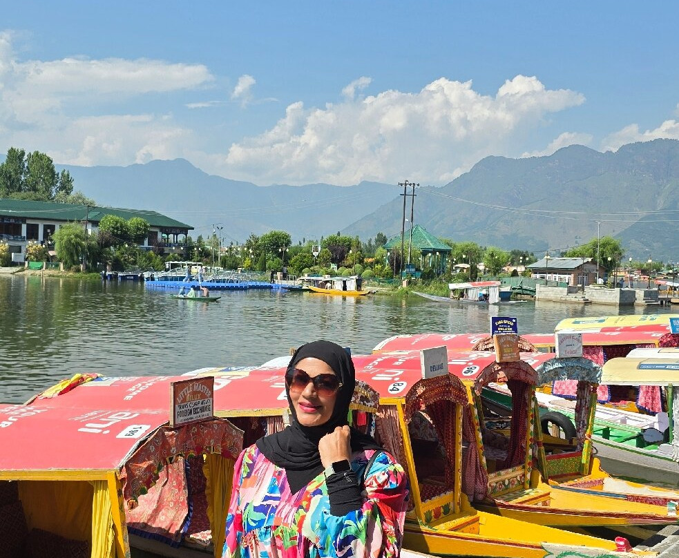 Dal Lake-斯利那加必去景点