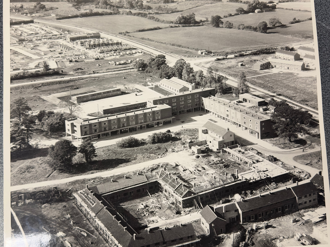 Harlow Museum & Walled Gardens-哈洛必去景点