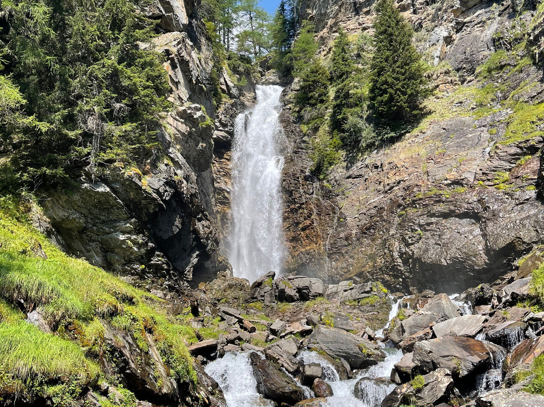 Cascate di Saent-Rabbi必去景点