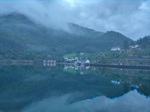 弗拉姆斯布瑞加酒店-旅行者