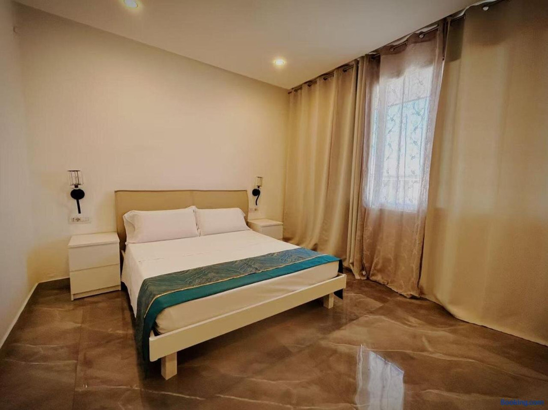 HHBB hotel