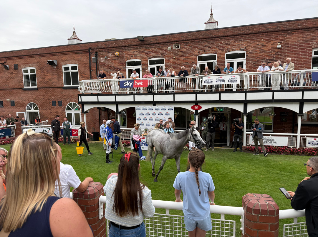 Pontefract Races-庞蒂弗拉克特必去景点