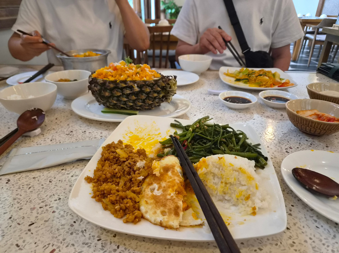 Vi Viet Quan
