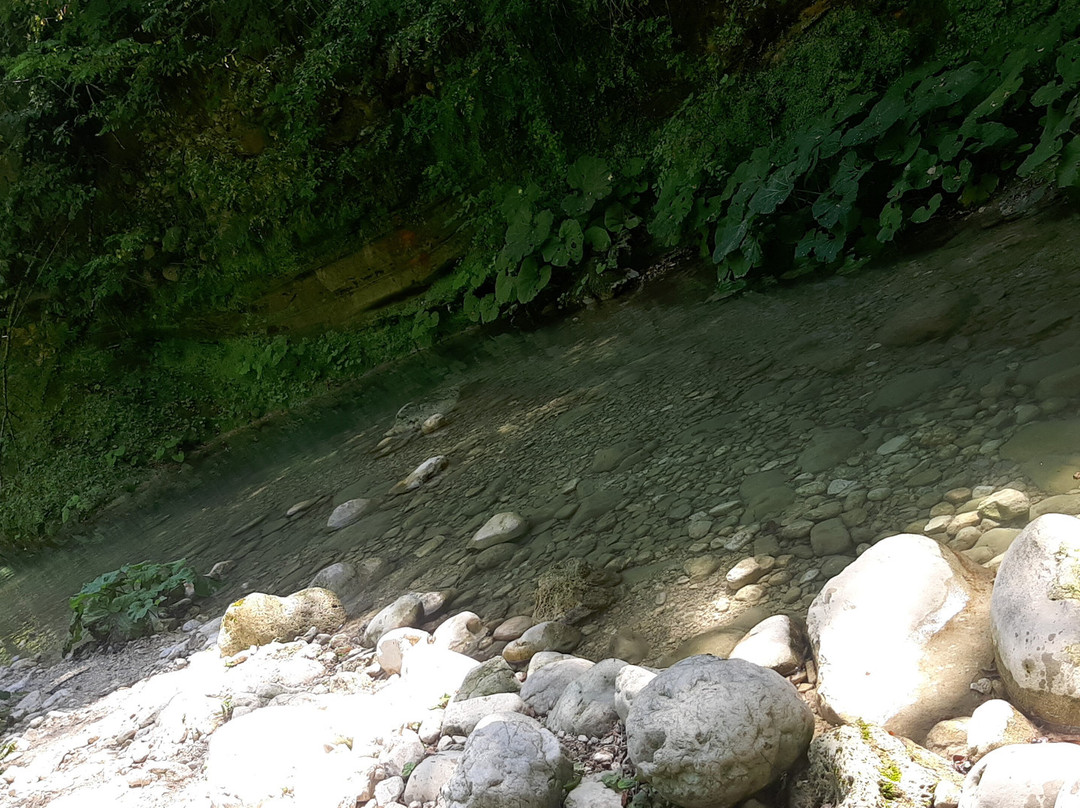 Cascata del Volturno-Castel San Vincenzo必去景点