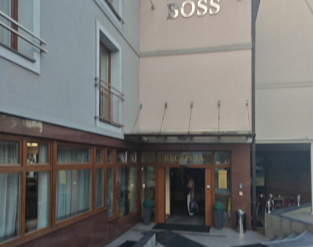 波什酒店主图