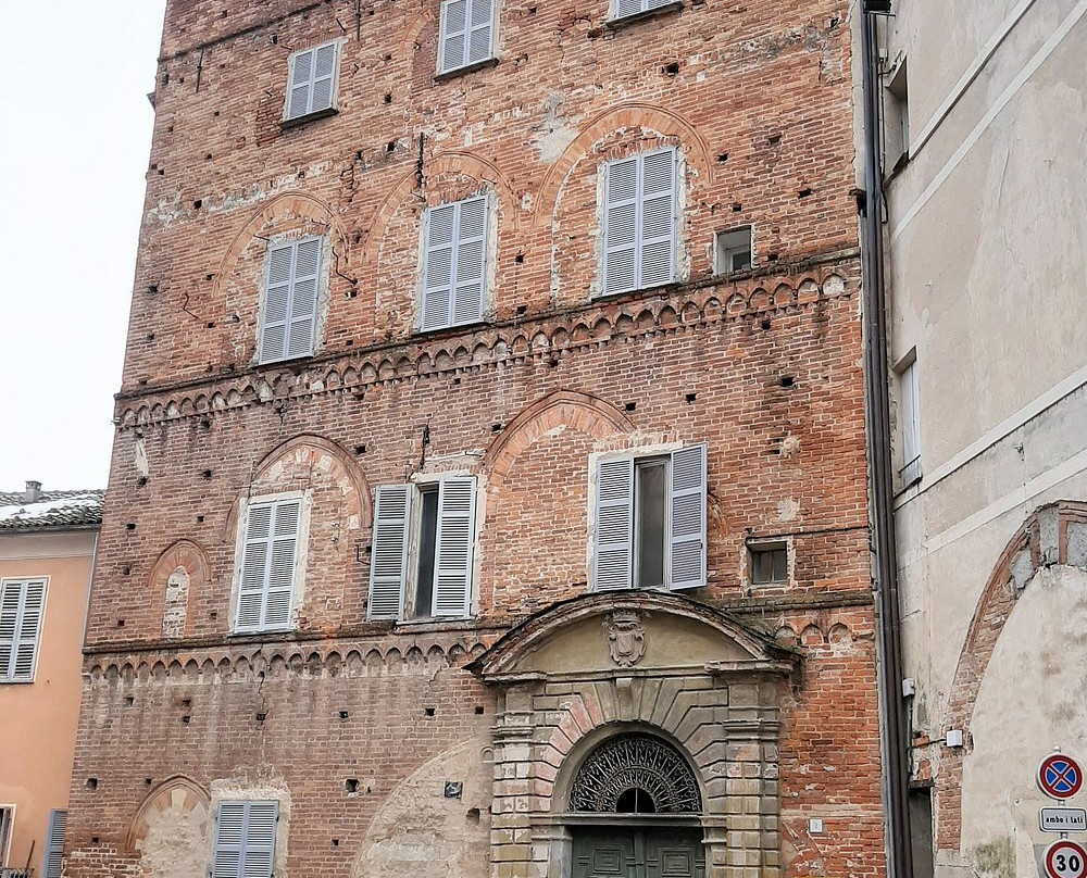 Piazza Maggiore-蒙多维必去景点