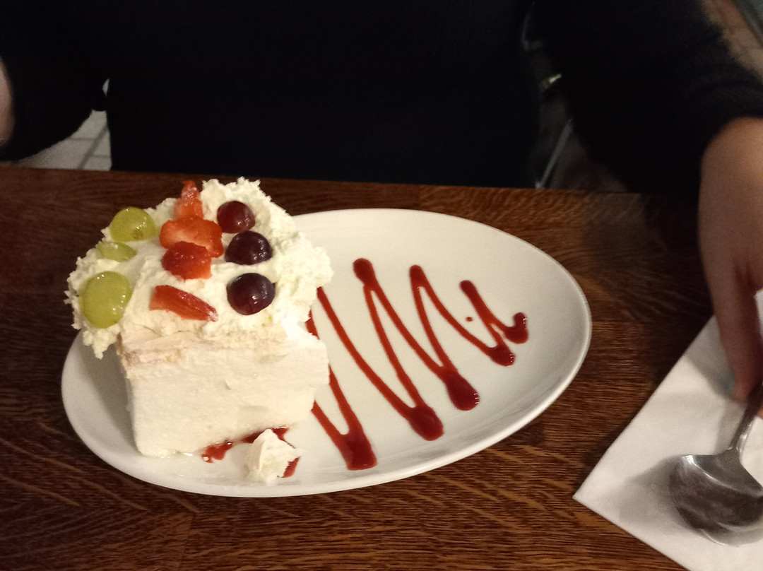 布朗鳟高尔夫乡村酒店主图