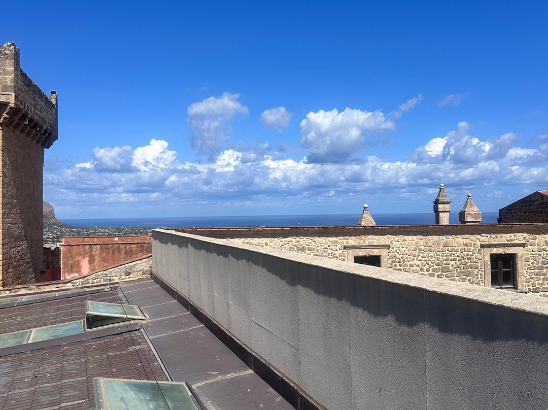 Castello La Grua - Talamanca di Carini-Carini必去景点