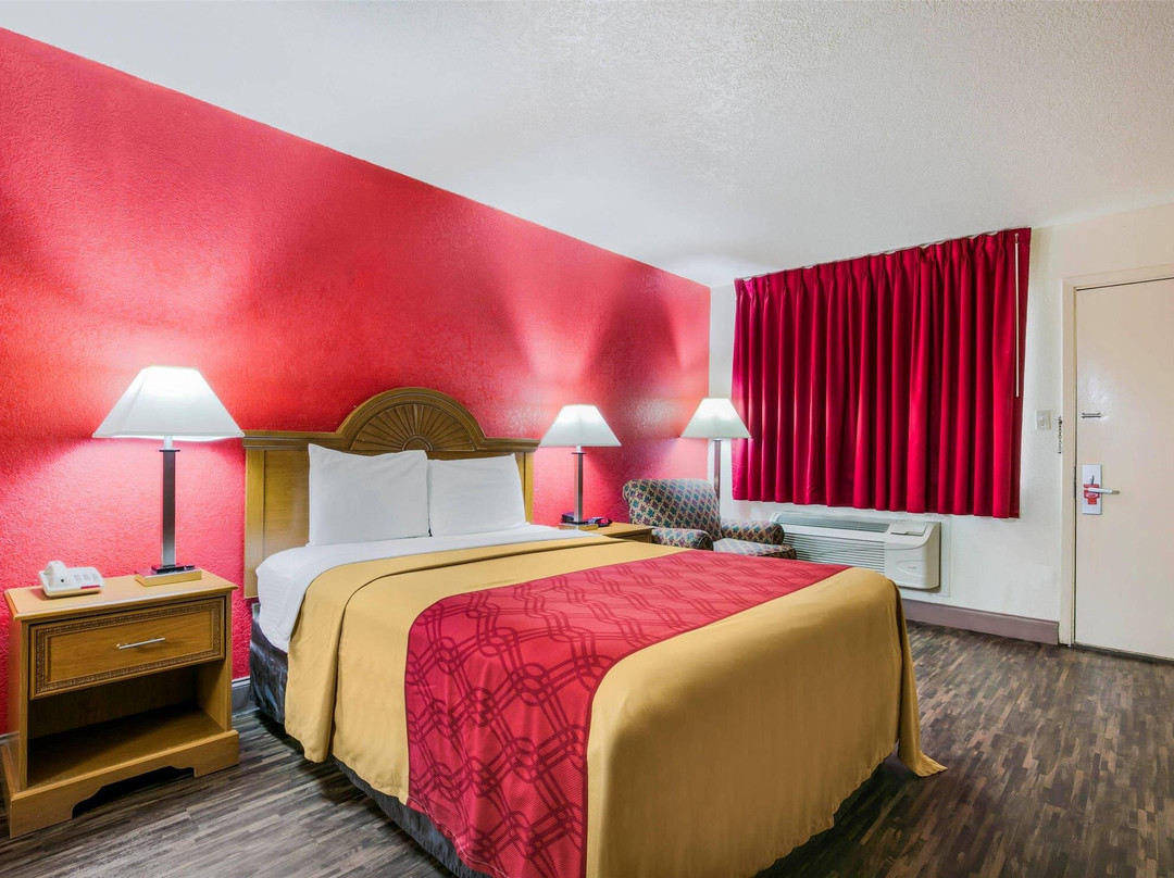 Crocketts Bluff酒店住宿-Econo Lodge & Suites