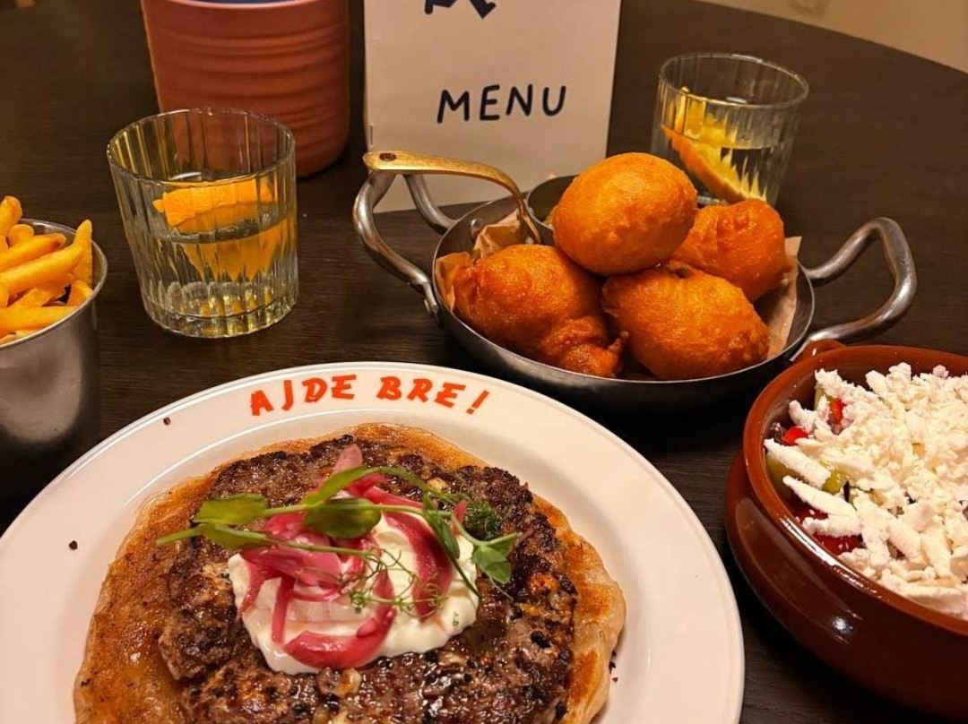 Ajde Bre