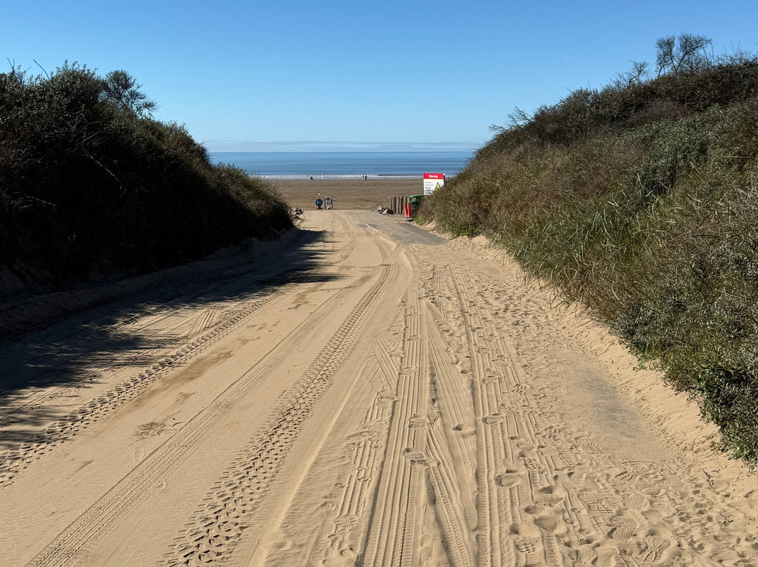 Berrow Beach-Berrow必去景点