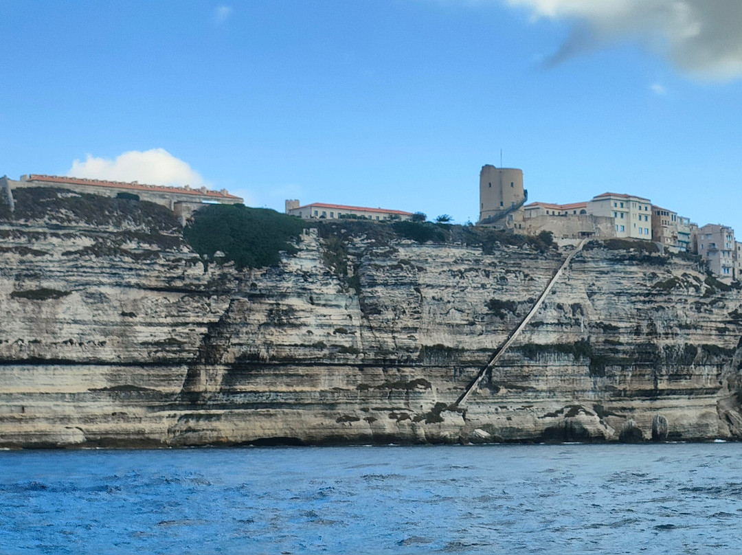 Bonifacio cliffs and caves-博尼法乔必去景点